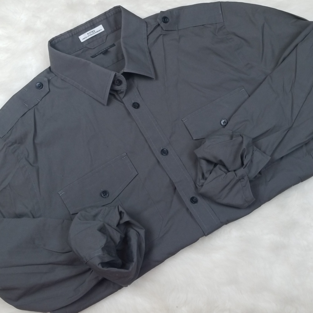 Express Fitted military button down